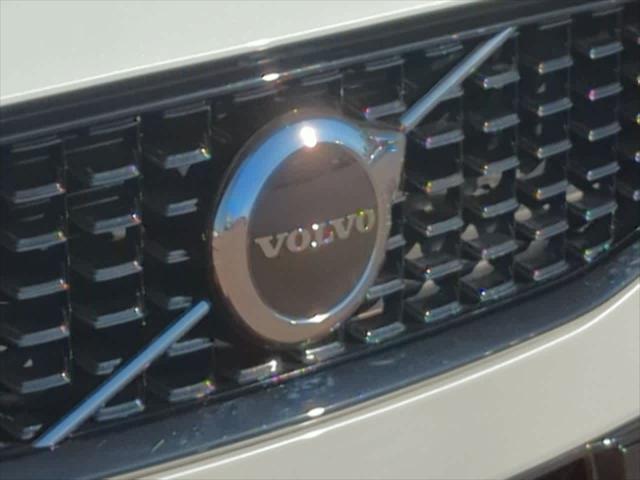 new 2024 Volvo S60 car, priced at $38,528