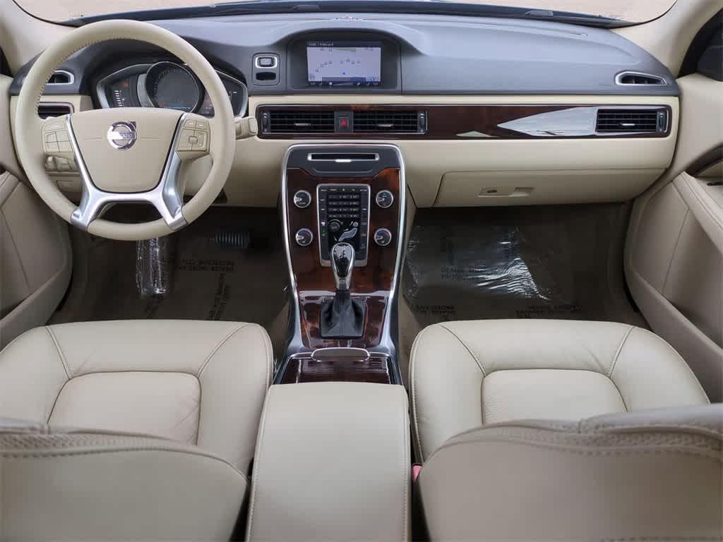 used 2014 Volvo XC70 car, priced at $7,777