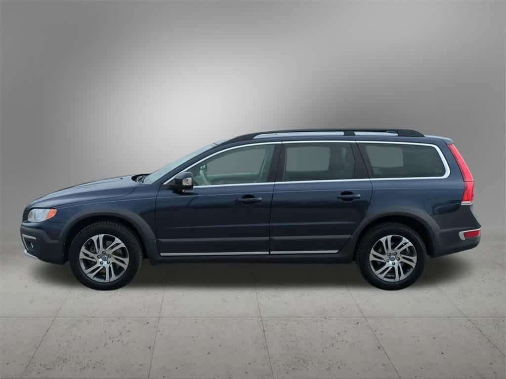 used 2014 Volvo XC70 car, priced at $7,777