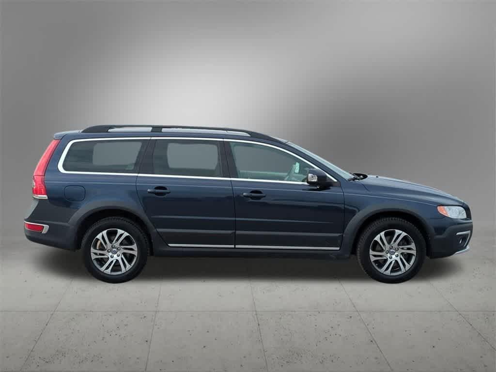 used 2014 Volvo XC70 car, priced at $7,777