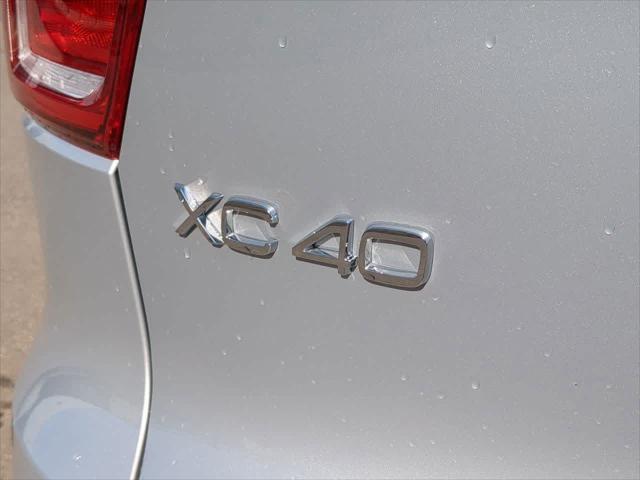 new 2025 Volvo XC40 car, priced at $52,215