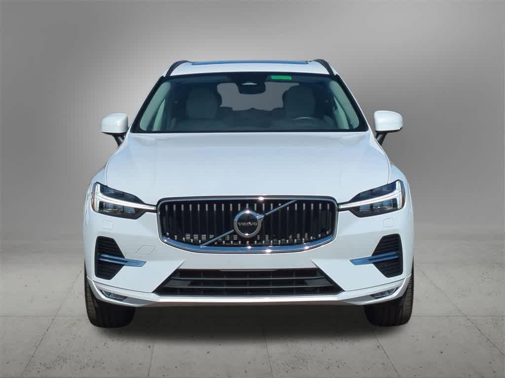 used 2023 Volvo XC60 car, priced at $32,004