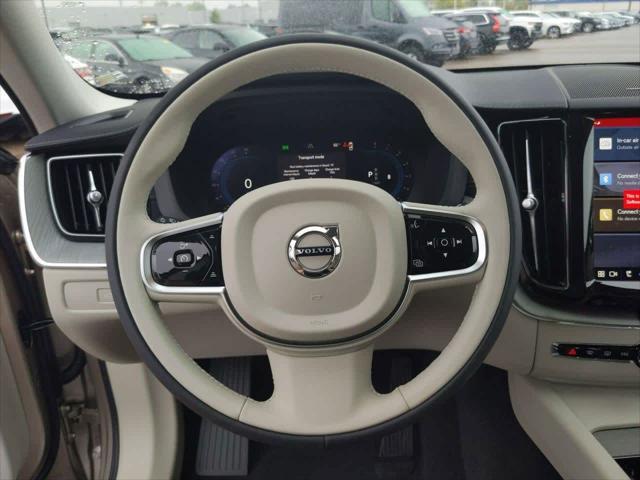 new 2025 Volvo XC60 car, priced at $58,900