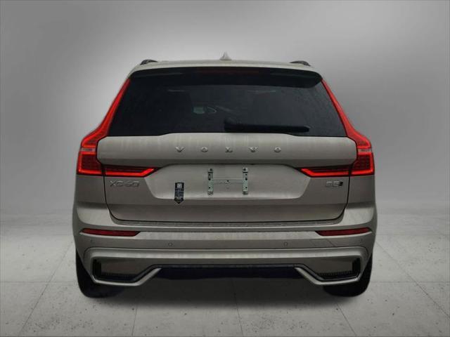 new 2025 Volvo XC60 car, priced at $58,900