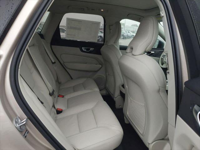 new 2025 Volvo XC60 car, priced at $58,900