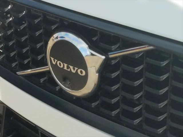 used 2023 Volvo S60 Recharge Plug-In Hybrid car, priced at $37,975