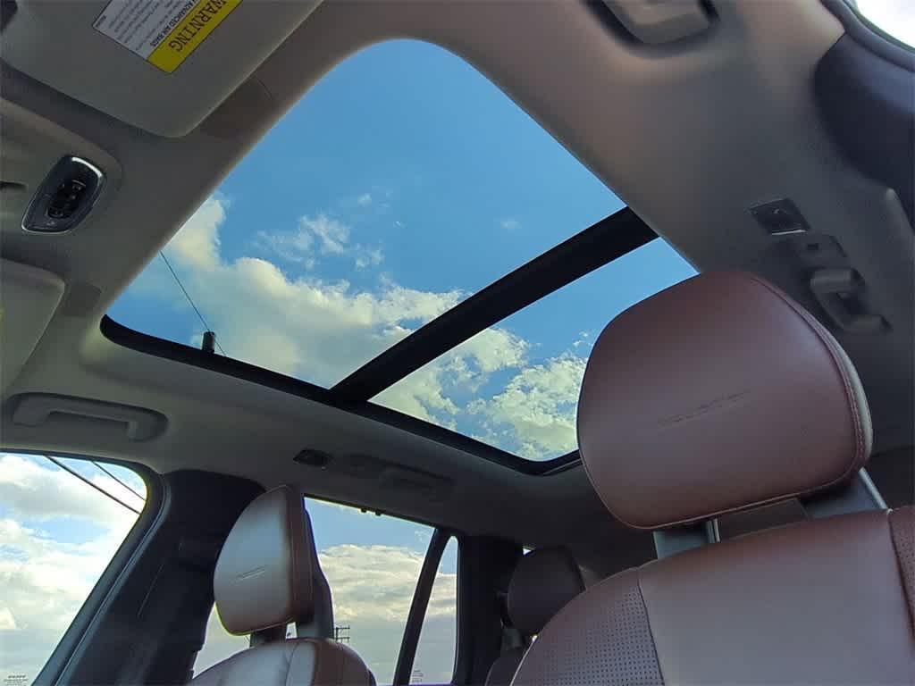 used 2018 Volvo XC90 car, priced at $20,977