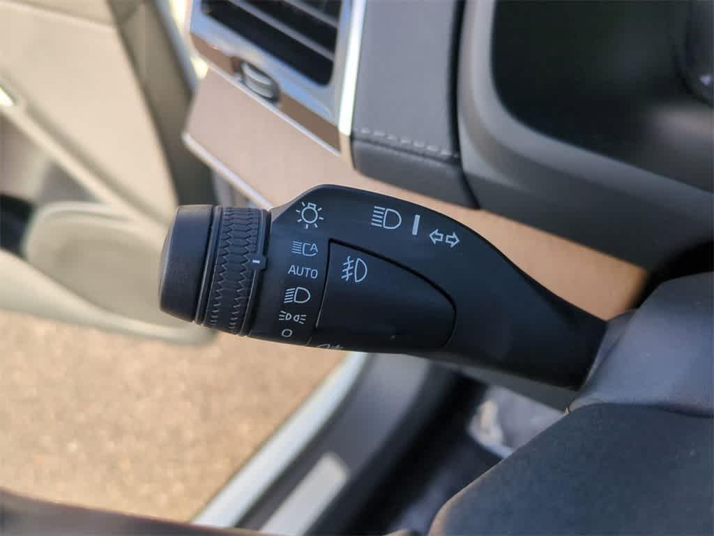 used 2018 Volvo XC90 car, priced at $20,977