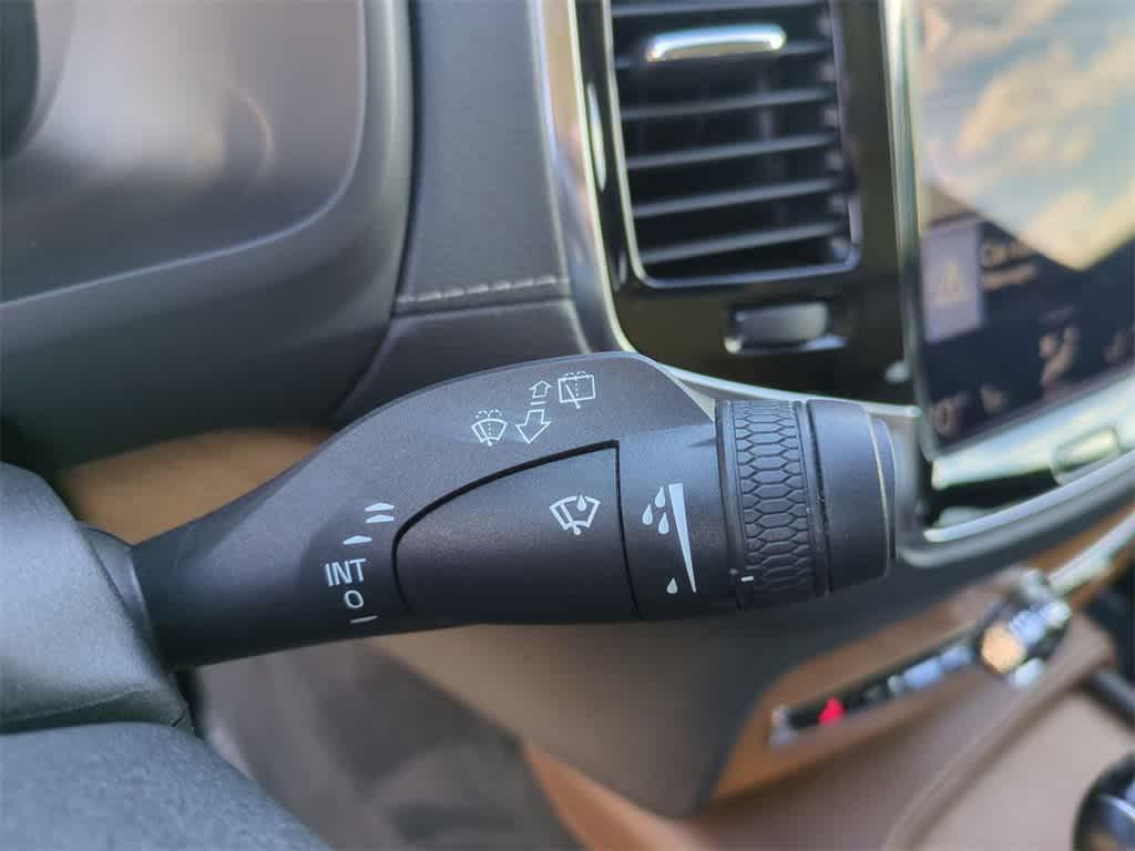 used 2018 Volvo XC90 car, priced at $20,977
