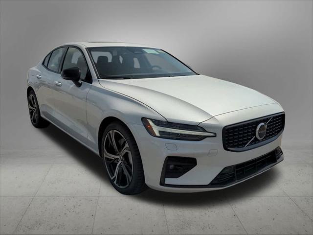 new 2024 Volvo S60 car, priced at $44,233