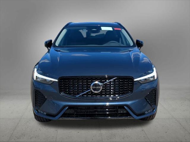 new 2025 Volvo XC60 car, priced at $51,450