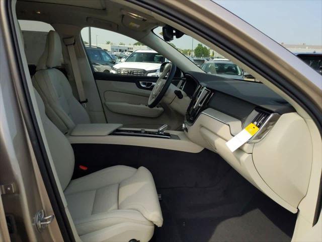 new 2025 Volvo XC60 Plug-In Hybrid car, priced at $69,000