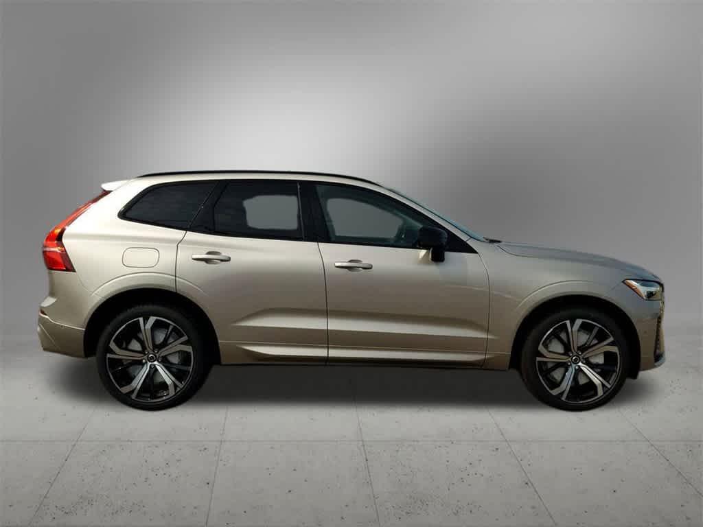 new 2025 Volvo XC60 Plug-In Hybrid car, priced at $69,000
