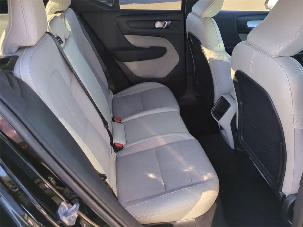 used 2020 Volvo XC40 car, priced at $19,977
