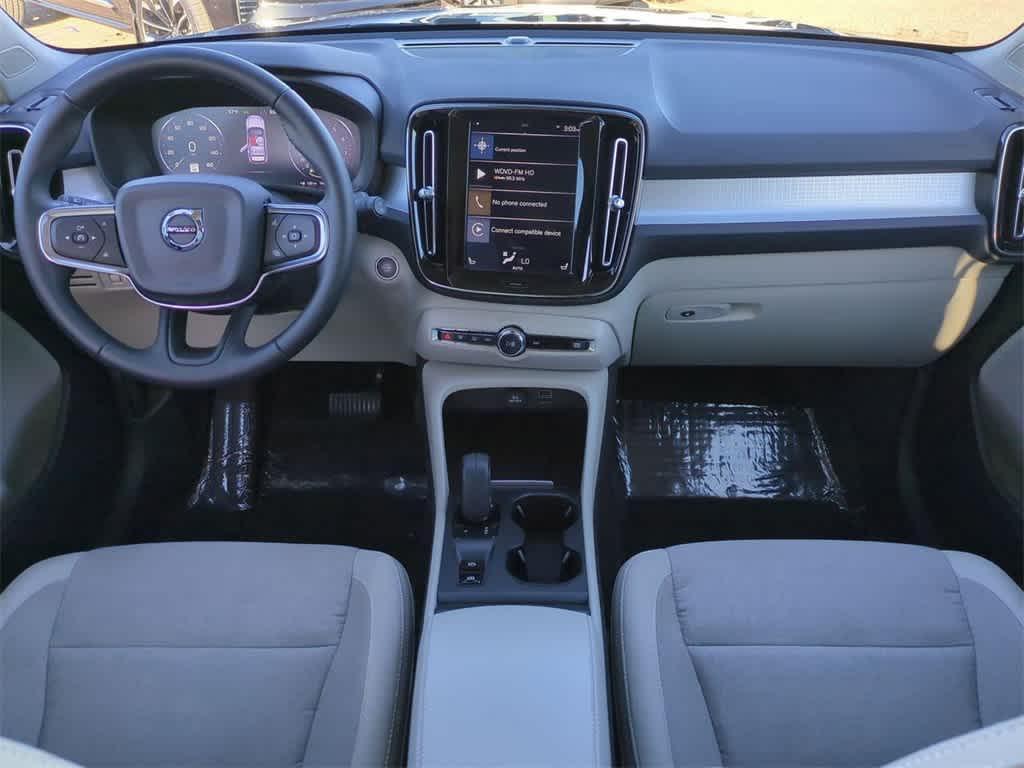 used 2020 Volvo XC40 car, priced at $19,977