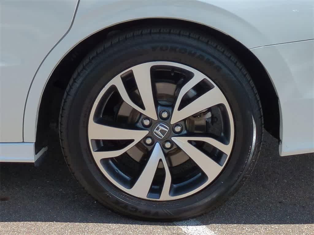 used 2021 Honda Odyssey car, priced at $31,294