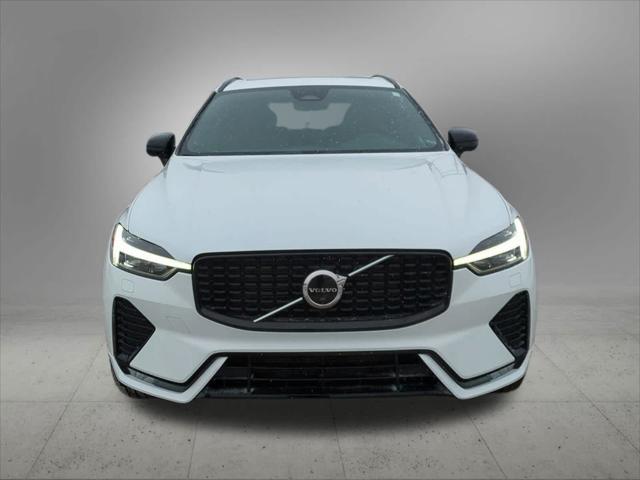 used 2023 Volvo XC60 car, priced at $34,438