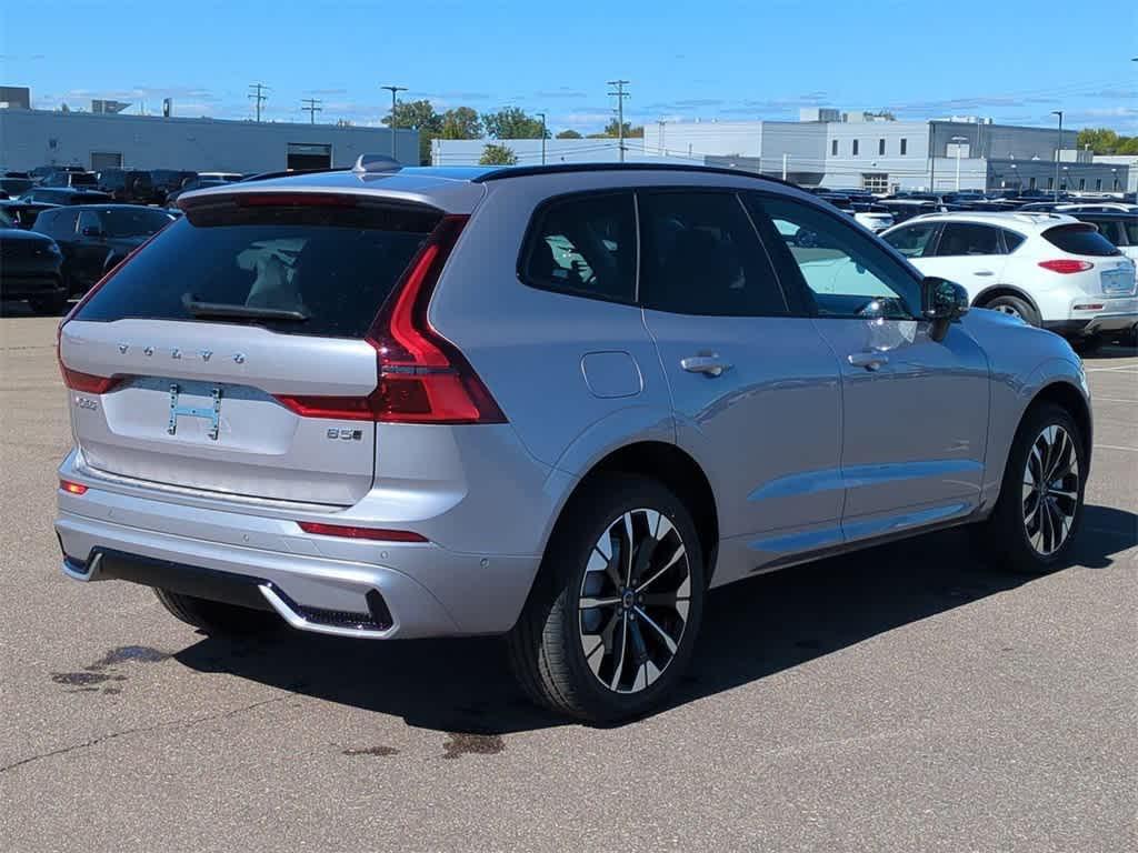 new 2026 Volvo XC60 car, priced at $57,985