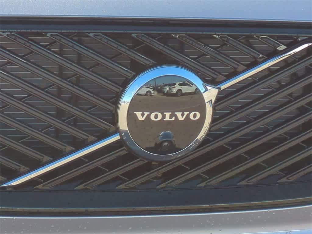 new 2026 Volvo XC60 car, priced at $57,985