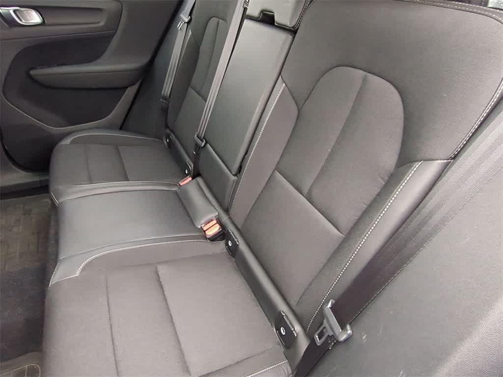 used 2020 Volvo XC40 car, priced at $22,477