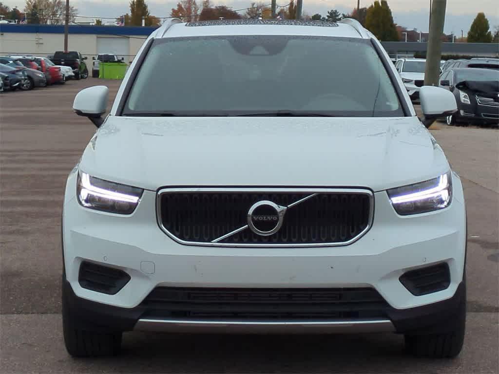 used 2020 Volvo XC40 car, priced at $22,477