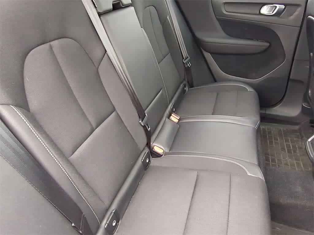 used 2020 Volvo XC40 car, priced at $22,477
