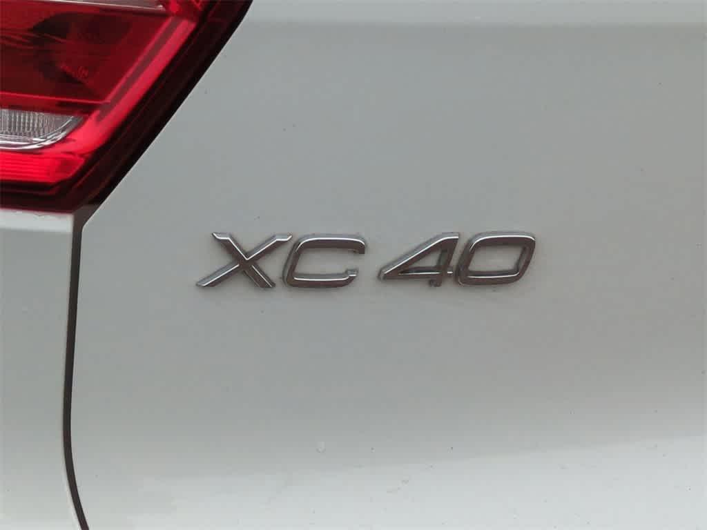 used 2020 Volvo XC40 car, priced at $22,477