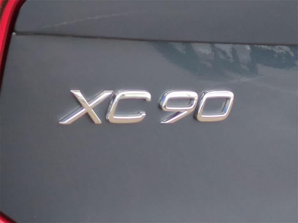 used 2022 Volvo XC90 car, priced at $35,977