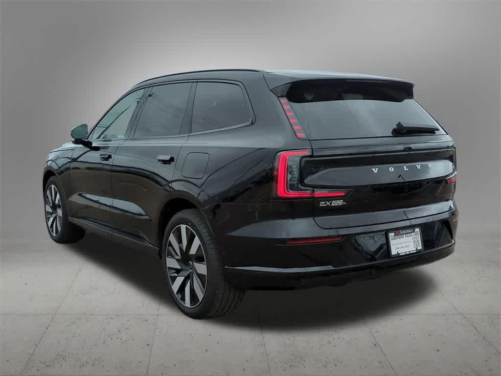 new 2025 Volvo EX90 car, priced at $82,640