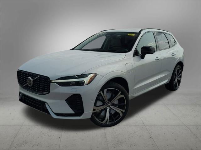 new 2025 Volvo XC60 Plug-In Hybrid car, priced at $70,034