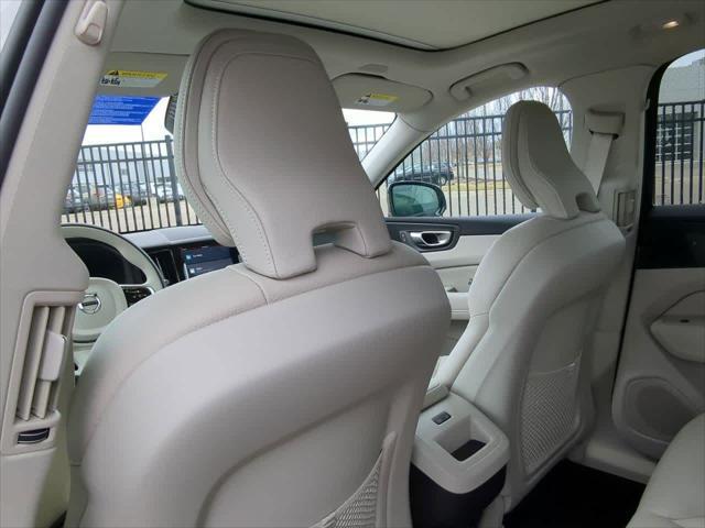new 2025 Volvo XC60 car, priced at $51,450