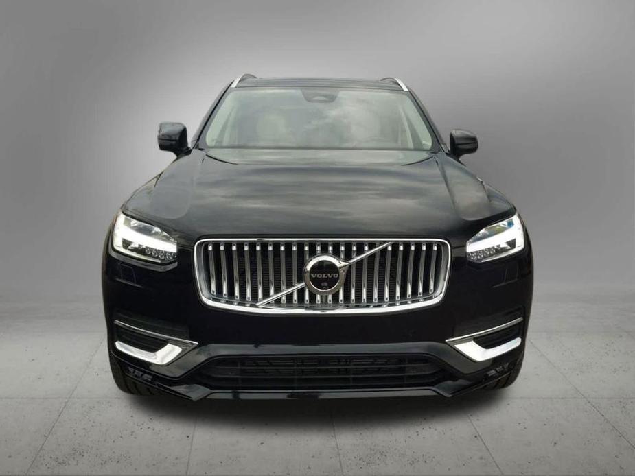 new 2024 Volvo XC90 car, priced at $61,632