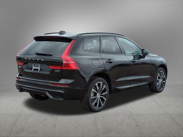 new 2025 Volvo XC60 car, priced at $55,360