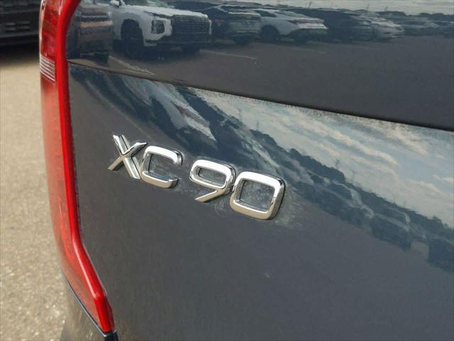 new 2025 Volvo XC90 car, priced at $67,000