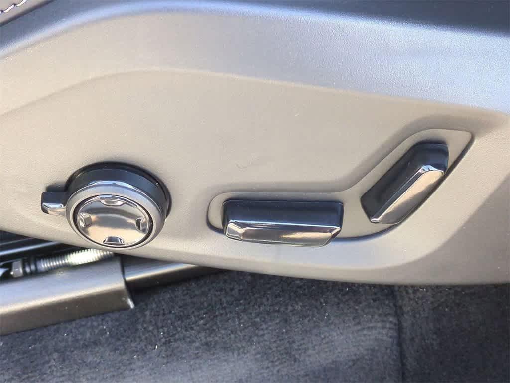 new 2026 Volvo XC90 car, priced at $75,637