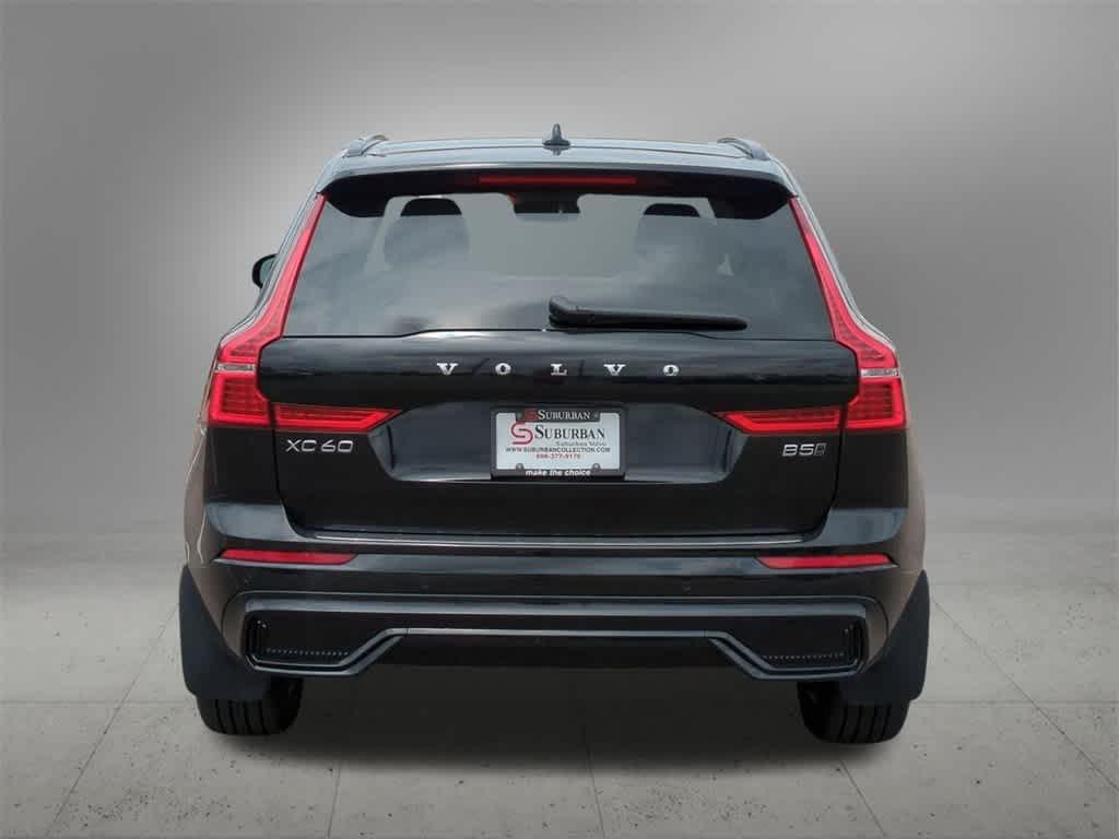 new 2025 Volvo XC60 car, priced at $48,900
