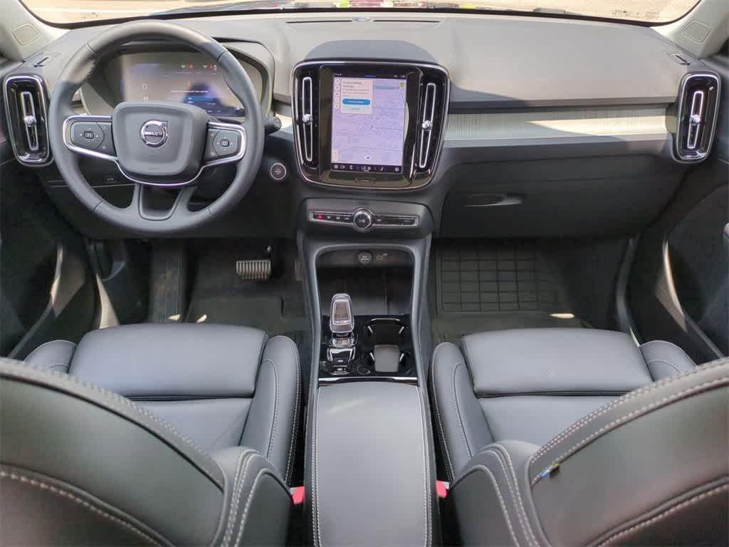 new 2025 Volvo XC40 car, priced at $48,000