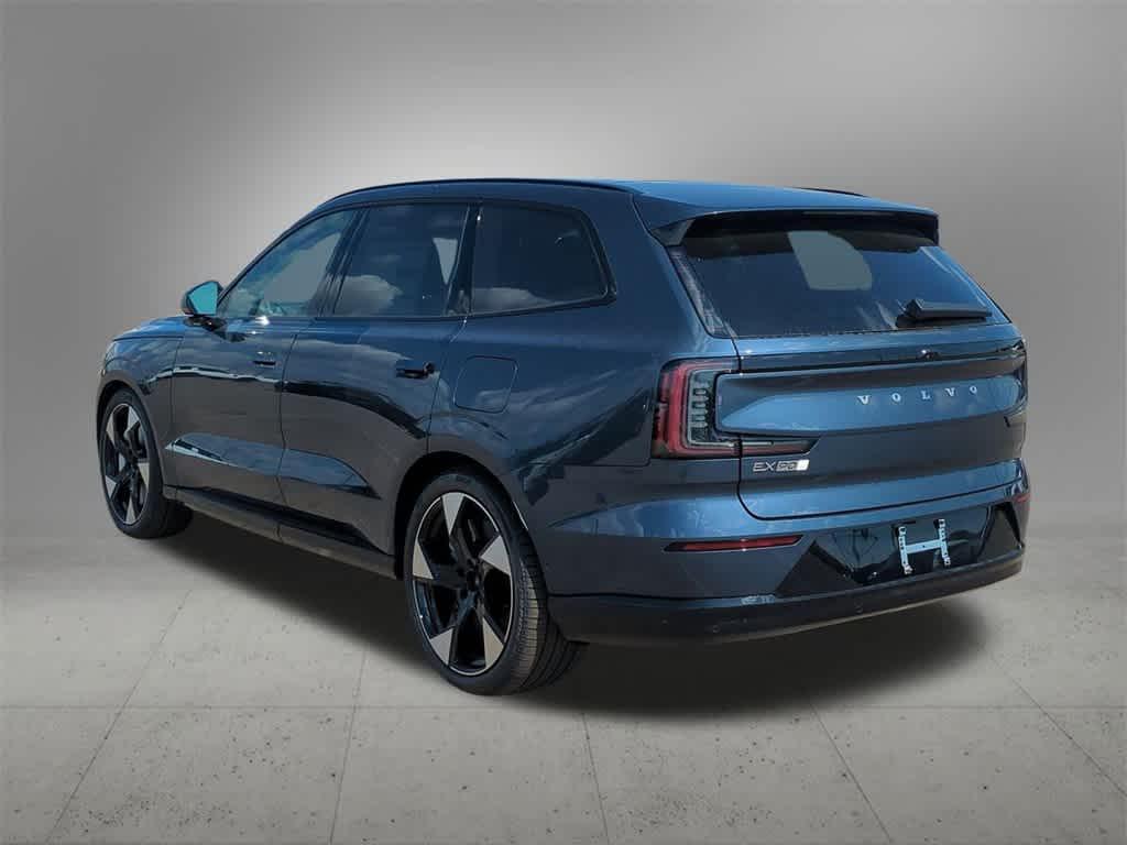 new 2025 Volvo EX90 car, priced at $92,675