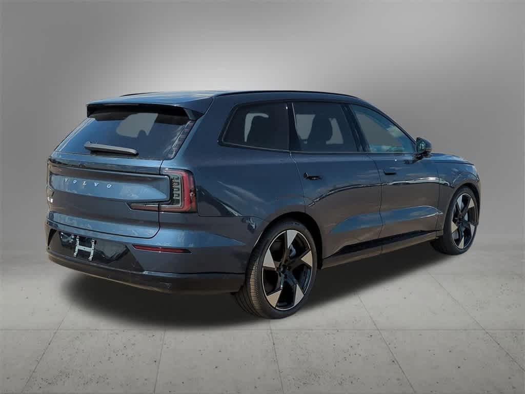 new 2025 Volvo EX90 car, priced at $92,675