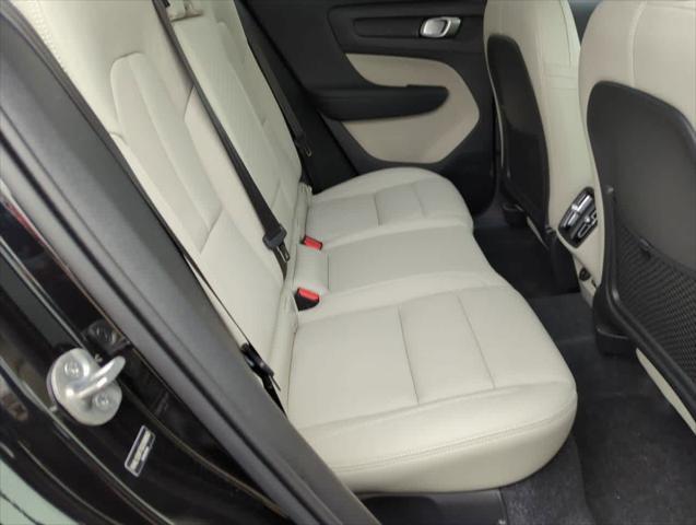 new 2025 Volvo XC40 car, priced at $52,235