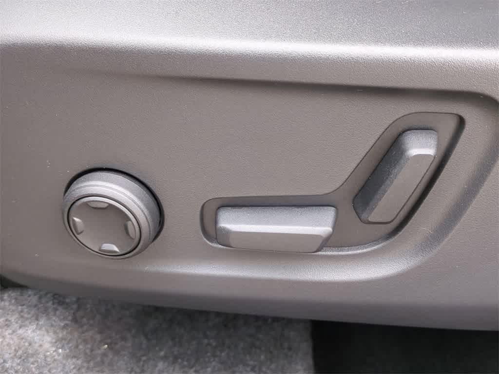 new 2026 Volvo XC40 car, priced at $55,845