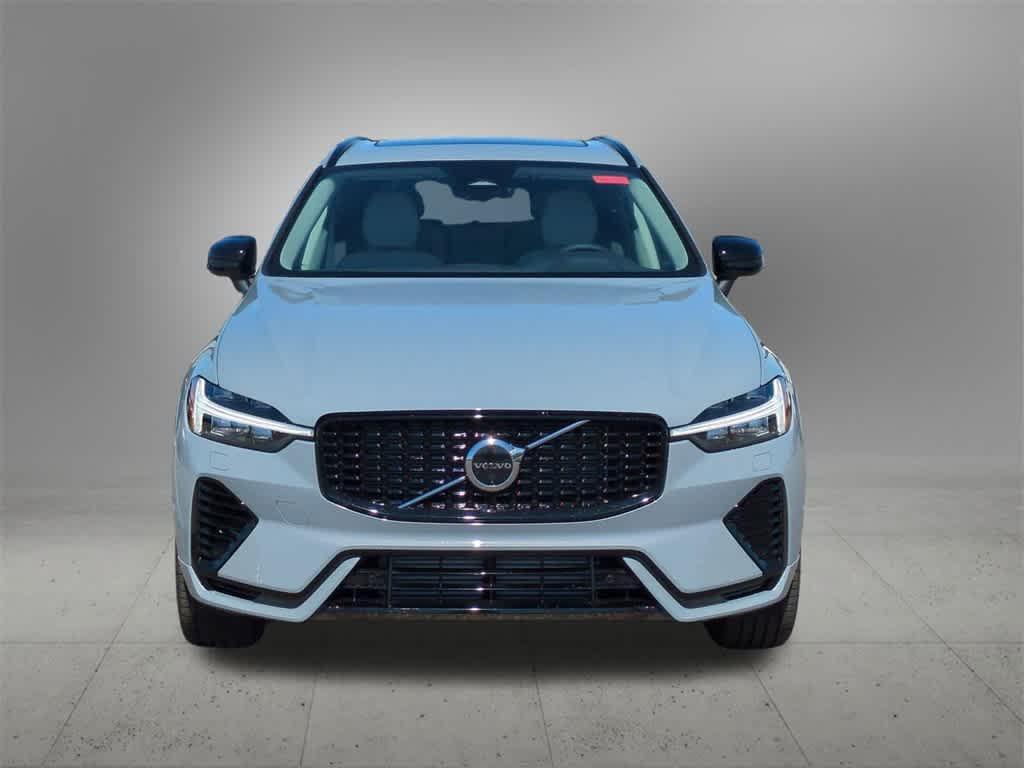 new 2025 Volvo XC60 Plug-In Hybrid car, priced at $66,260