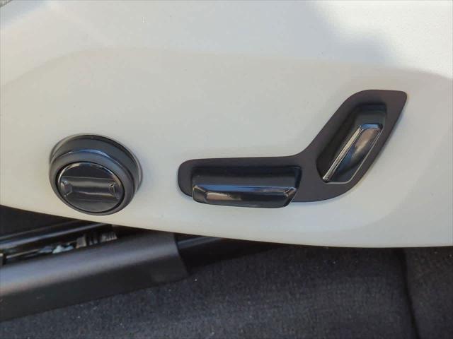 new 2025 Volvo XC60 Plug-In Hybrid car, priced at $66,260