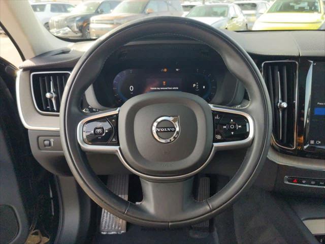 used 2022 Volvo XC60 car, priced at $36,994