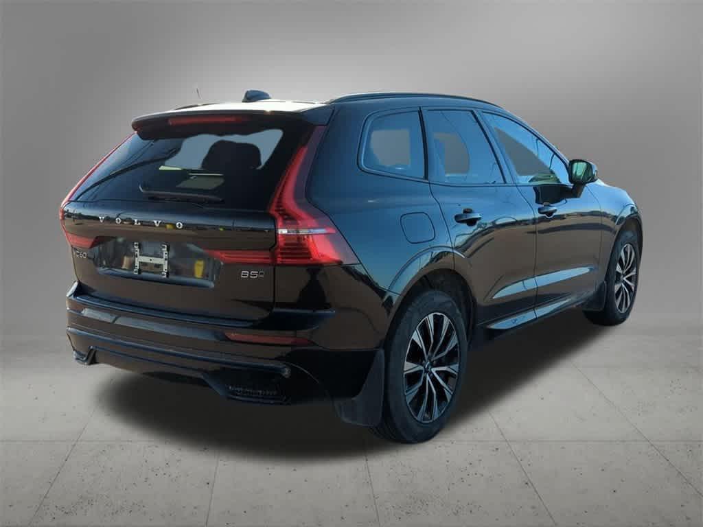 new 2025 Volvo XC60 car, priced at $49,712