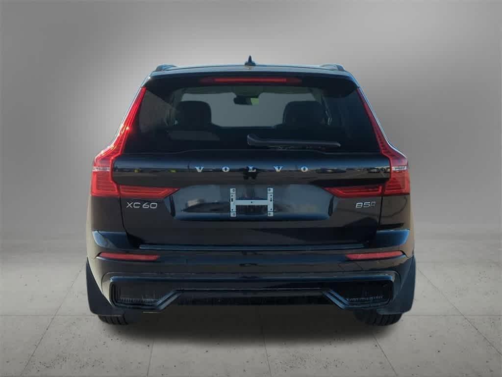 new 2025 Volvo XC60 car, priced at $49,712