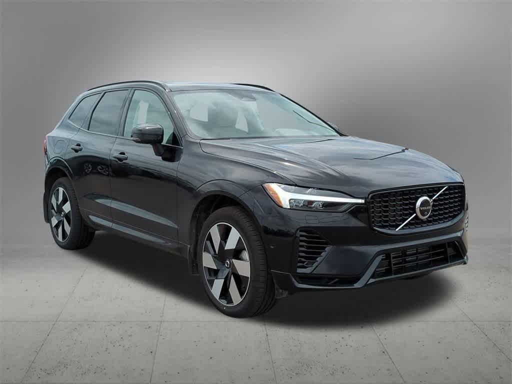 new 2025 Volvo XC60 Plug-In Hybrid car, priced at $64,183