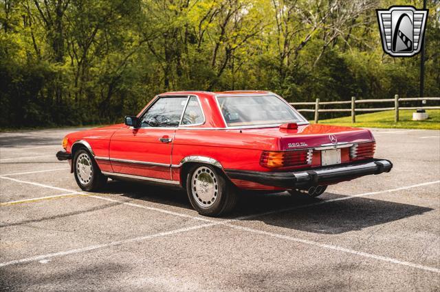 used 1986 Mercedes-Benz 560SL car, priced at $17,500