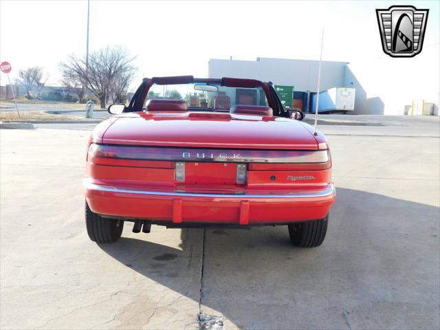 used 1990 Buick Reatta car, priced at $24,000