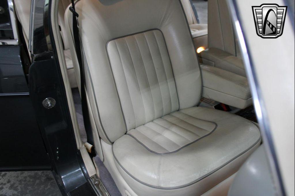 used 1990 Rolls-Royce Silver Spur car, priced at $53,000